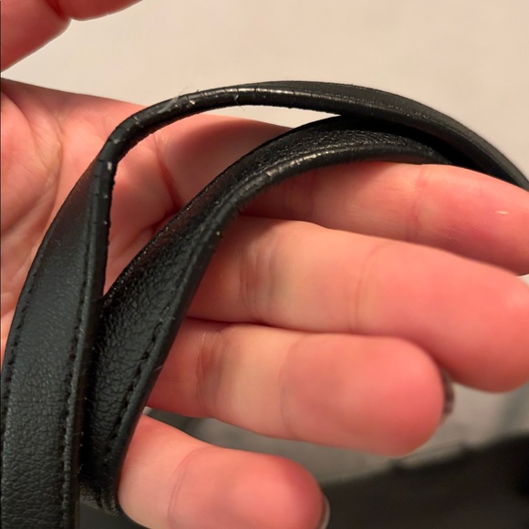 Yves Saint Laurent Black Leather Tote - Picture 7 of 14